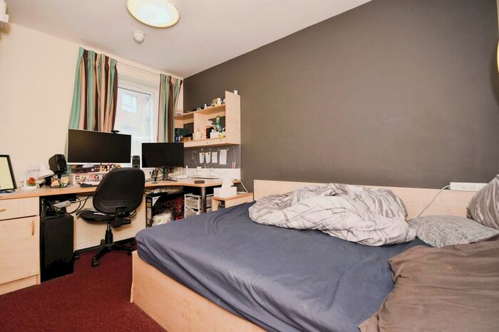 1 Bedroom Flat For Sale In Edward Street, Sheffield, S3