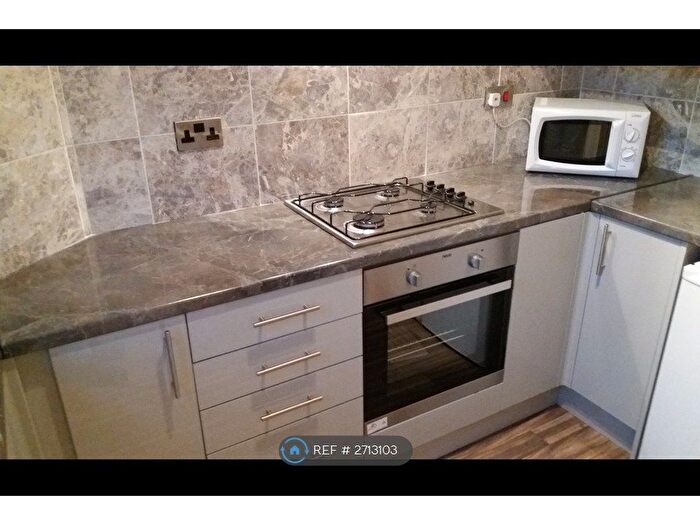 1 Bedroom Flat To Rent In Palatine Road, Manchester, M20