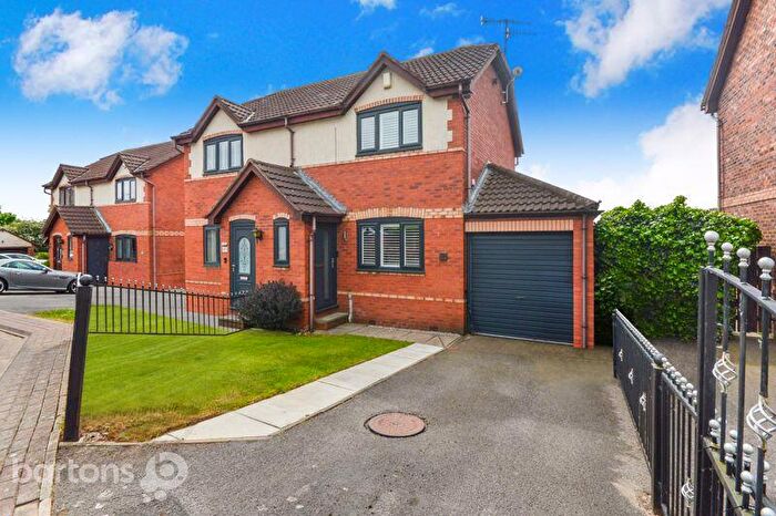 2 Bedroom Semi-Detached House To Rent In Mulberry Close, Rotherham, S62