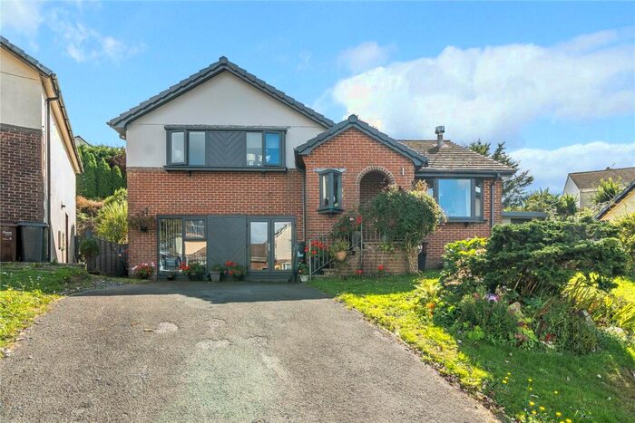 4 Bedroom Detached House For Sale In Bodrigan Road, East Looe, PL13