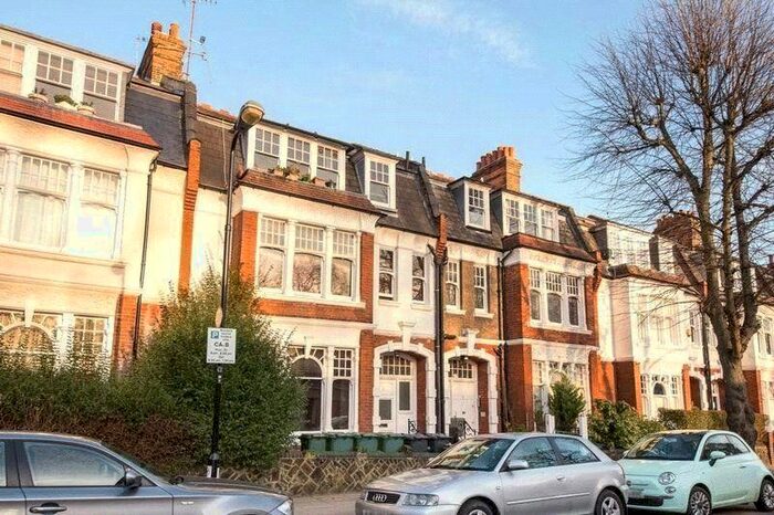 Studio To Rent In Glenilla Road, Belsize Park, London, NW3