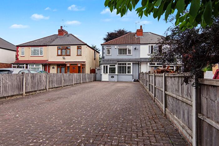 3 Bedroom Semi-Detached House For Sale In Bennetts Road North, Corley, CV7
