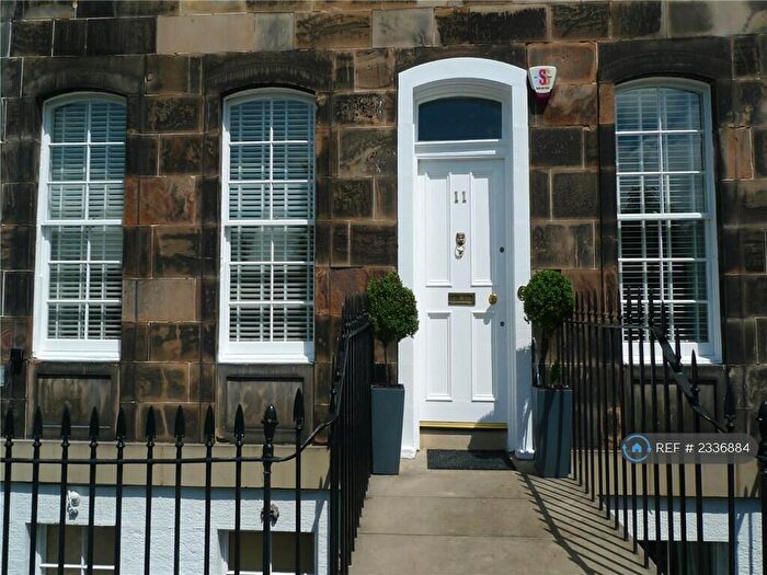 2 Bedroom Flat To Rent In Gardner's Crescent, Edinburgh, EH3