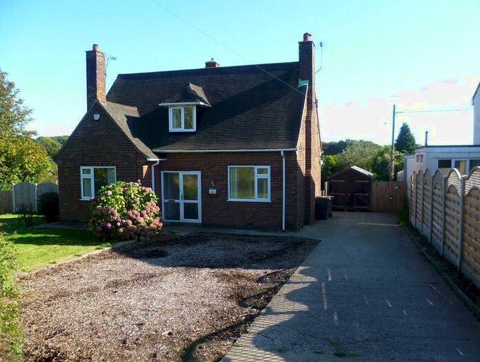 3 Bedroom Detached House To Rent In Worksop Road, Chesterfield, Derbyshire, S43