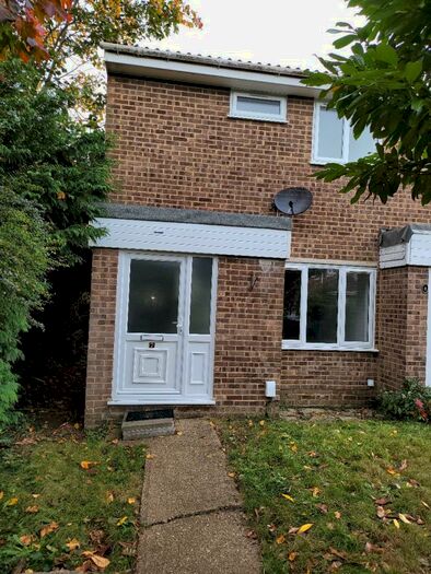 2 Bedroom End Of Terrace House To Rent In Cooling Close, Maidstone, ME14