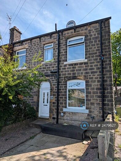 2 Bedroom End Of Terrace House To Rent In Pickhill, Uppermill, Oldham, OL3
