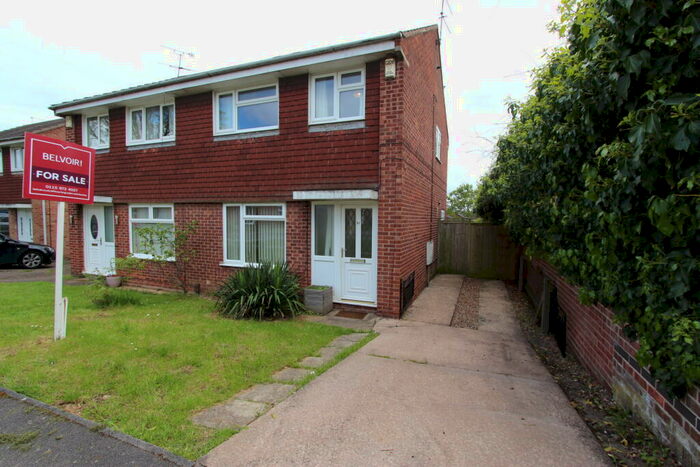 3 Bedroom Semi-Detached House To Rent In Manville Close, Bramcote, NG9