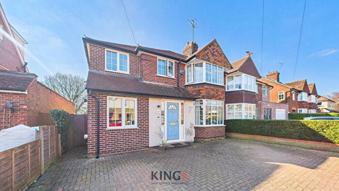 4 Bedroom Semi-Detached House For Sale In Endymion Road, Hatfield, AL10