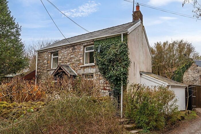 3 Bedroom Cottage For Sale In Pontpren, Penderyn, Aberdare, Rhondda Cynon Taf., CF44