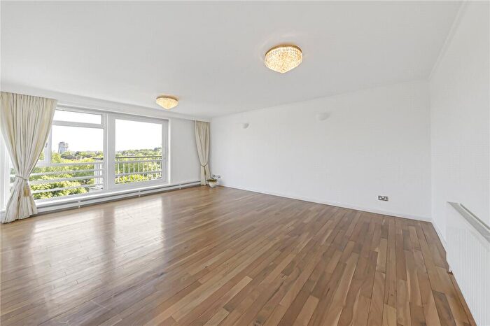 3 Bedroom Apartment To Rent In St. Johns Wood Park, London, NW8