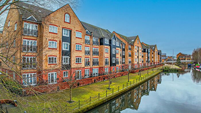 3 Bedroom Penthouse For Sale In Stationers Place, Hemel Hempstead, HP3