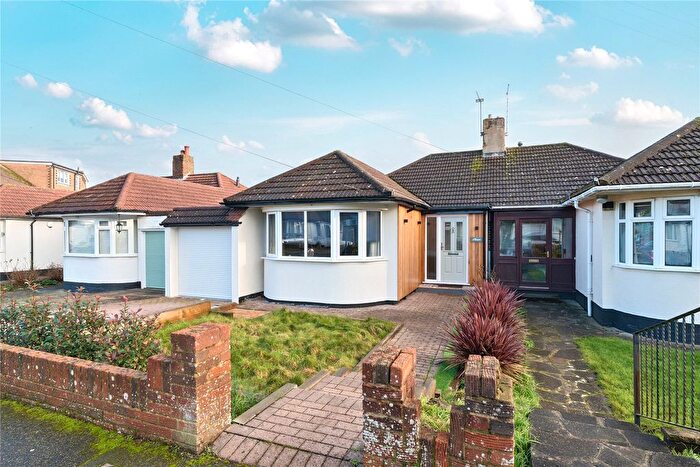 2 Bedroom Bungalow For Sale In Melrose Crescent, Orpington, BR6