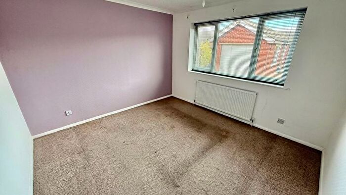 3 Bedroom Detached Bungalow For Sale In Jonquil Avenue, Scunthorpe, DN16