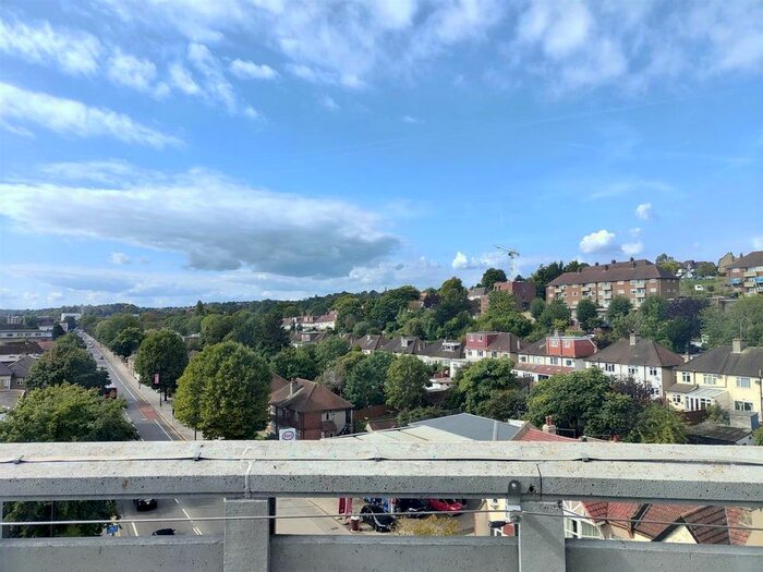 1 Bedroom Flat To Rent In Capella Court, Brighton Road, Purley, CR8