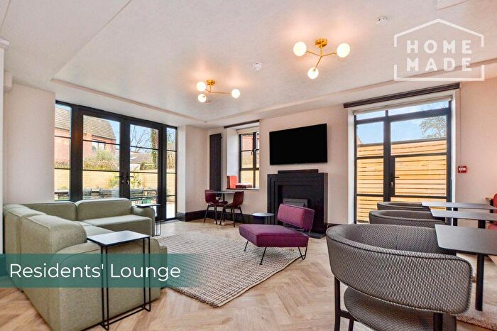 Apartment To Rent In Node, Brixton, SE24