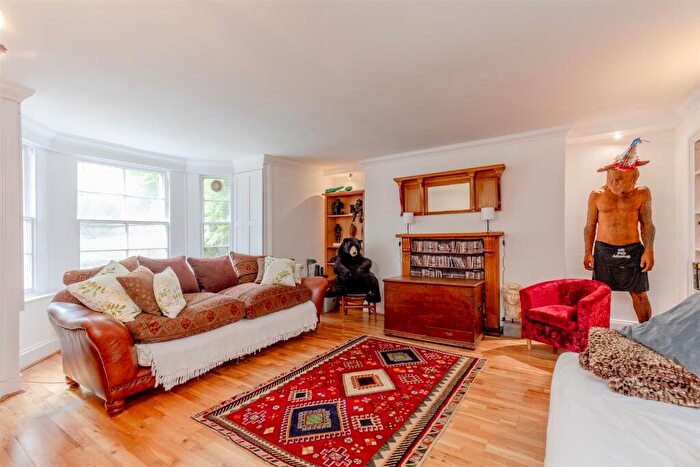 2 Bedroom Flat For Sale In Redland Park, Redland, Bristol, BS6