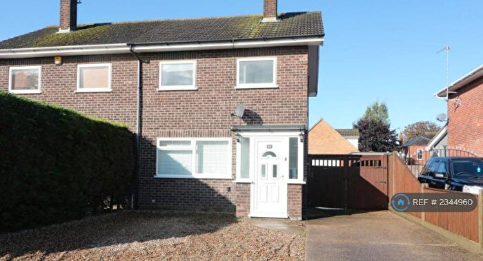 3 Bedroom Semi-Detached House To Rent In Bramble Gardens, Belton, Great Yarmouth, NR31