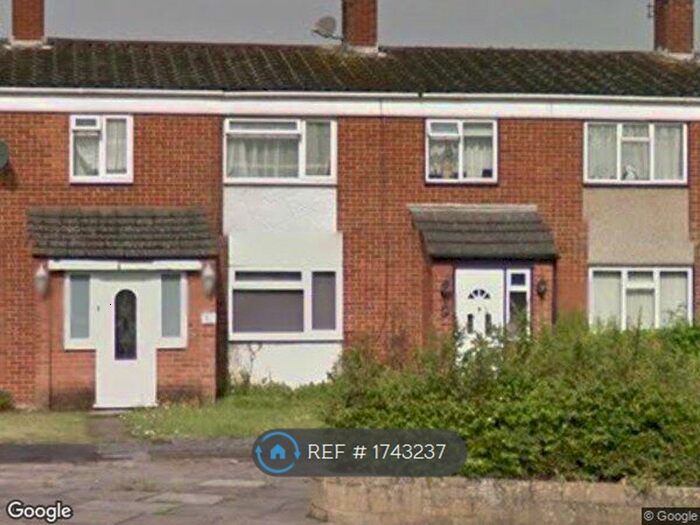 3 Bedroom Terraced House To Rent In Maryside, Slough, SL3