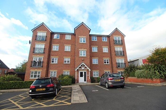 2 Bedroom Apartment To Rent In Clayborne Court, Gadbury Fold, M46