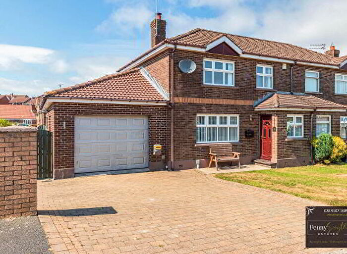 3 Bedroom Semi-Detached House For Sale In Stratford Rise, Bangor, BT19