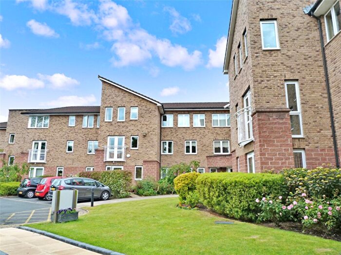1 Bedroom Apartment For Sale In Roby Court, Liverpool, L36