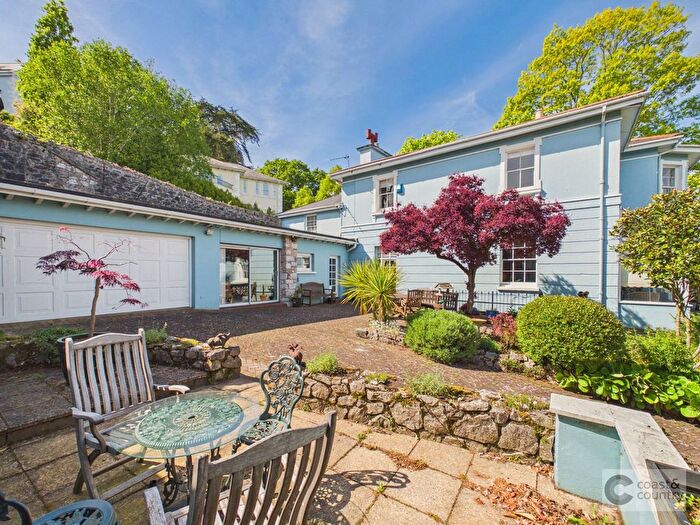 6 Bedroom Detached House For Sale In Courtenay Road, Newton Abbot, TQ12