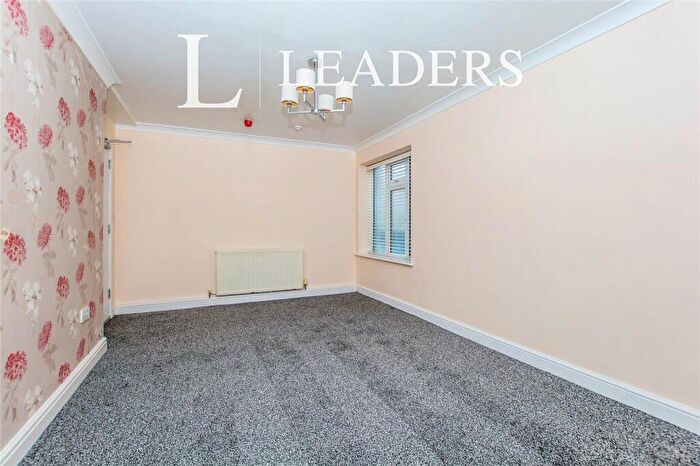 1 Bedroom Flat To Rent In South Parade, Skegness, PE25