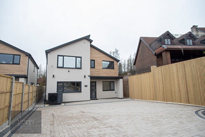 4 Bedroom Detached House For Sale In Cwrt Llechryd, Llechryd, NP22