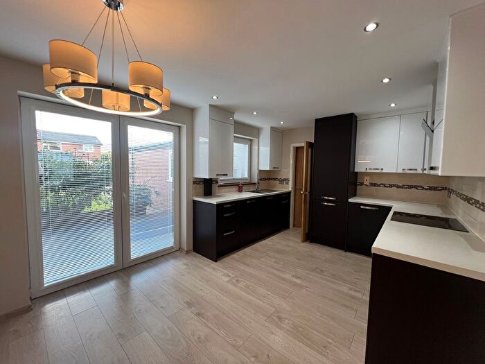 4 Bedroom Property To Rent In Foxdenton Walk, Manchester, M34