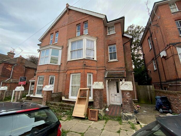 1 Bedroom Flat To Rent In Kenilworth Road, St. Leonards-On-Sea, TN38