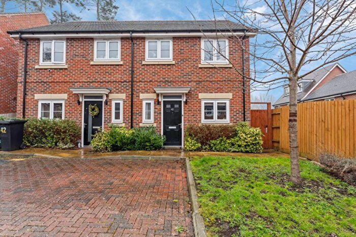 2 Bedroom Semi-Detached House For Sale In Turner View, Headington, OX3