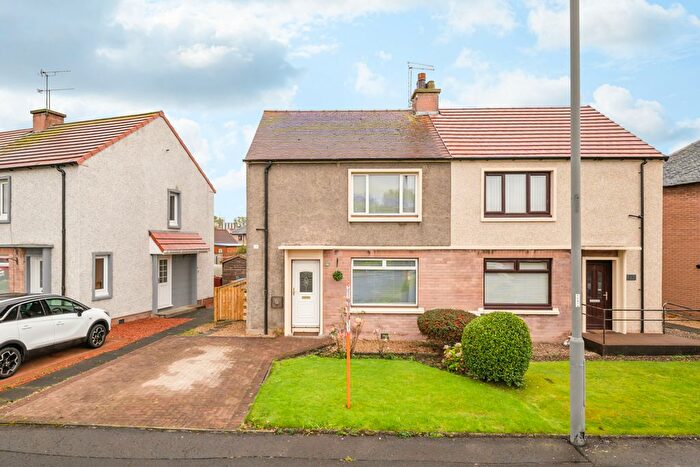 2 Bedroom Semi Detached House For Sale In Kersiebank Avenue, Grangemouth, FK3