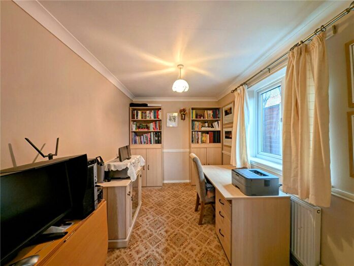 3 Bedroom Detached House For Sale In Pitt Street, Kidderminster, Worcestershire, DY10