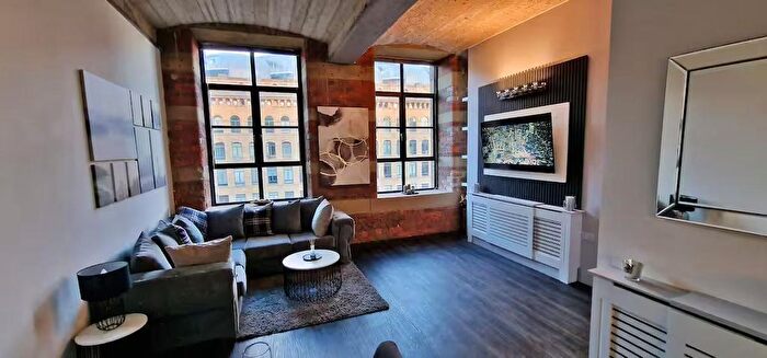 1 Bedroom Flat To Rent In Lilycroft Road, Bradford, BD9