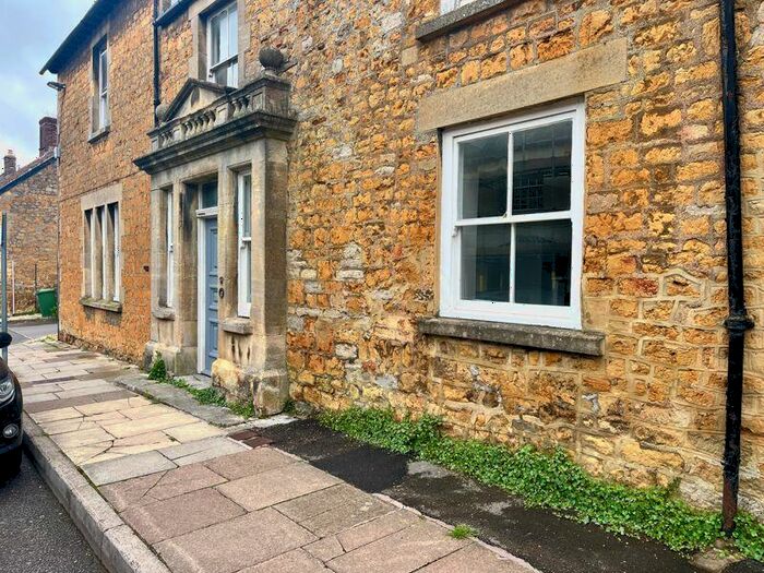 1 Bedroom Property To Rent In Montague House, Castle Cary, BA7