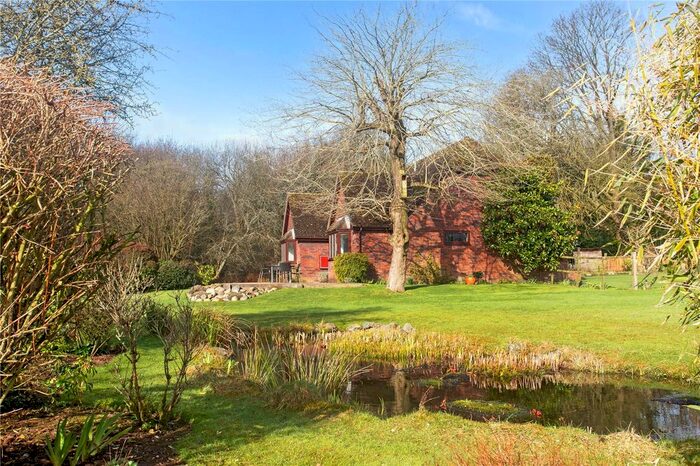 4 Bedroom Detached House For Sale In Lower Road, South Wonston, Winchester, Hampshire, SO21