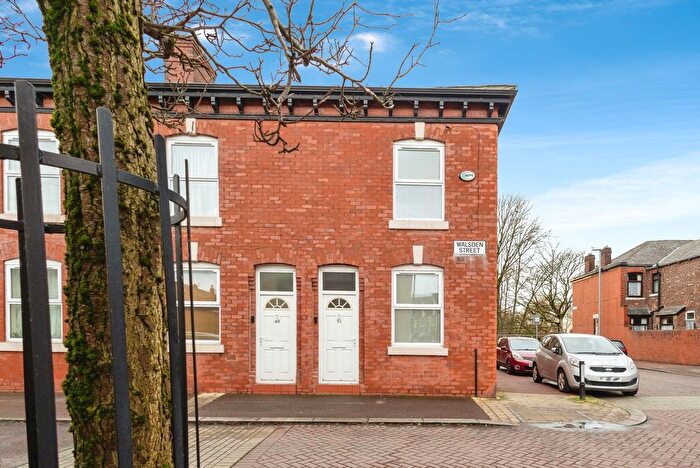 2 Bedroom End Terrace House For Sale In Walsden Street, Manchester, Greater Manchester, M11