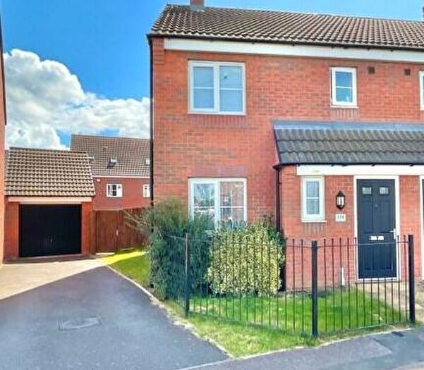 3 Bedroom House To Rent In Birstall Meadow Road, Birstall, LE4