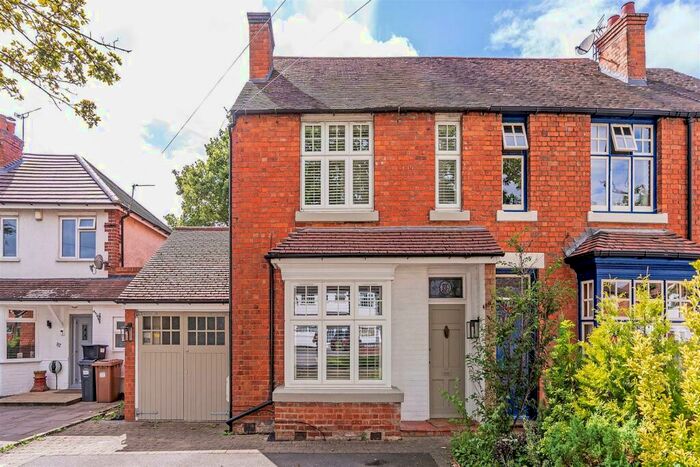 3 Bedroom Semi-Detached House To Rent In Danford Lane, Solihull, B91