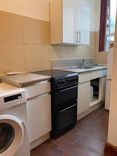 Studio To Rent In Francis Road, Leyton, E10
