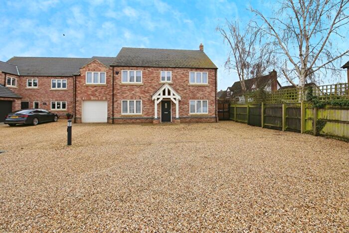 4 Bedroom Detached House For Sale In Crews Close, Guyhirn, Wisbech, PE13
