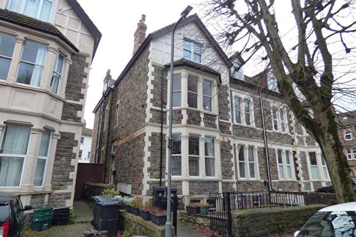 2 Bedroom Apartment To Rent In First Floor Flat, Blenheim Road, BS6