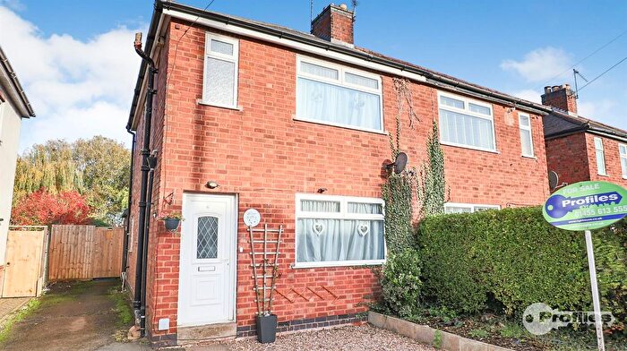 3 Bedroom Semi Detached House For Sale In John Nichols Street, Hinckley, LE10