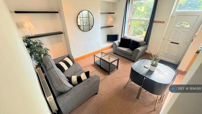 4 Bedroom Terraced House To Rent In Argie Road, Leeds, LS4