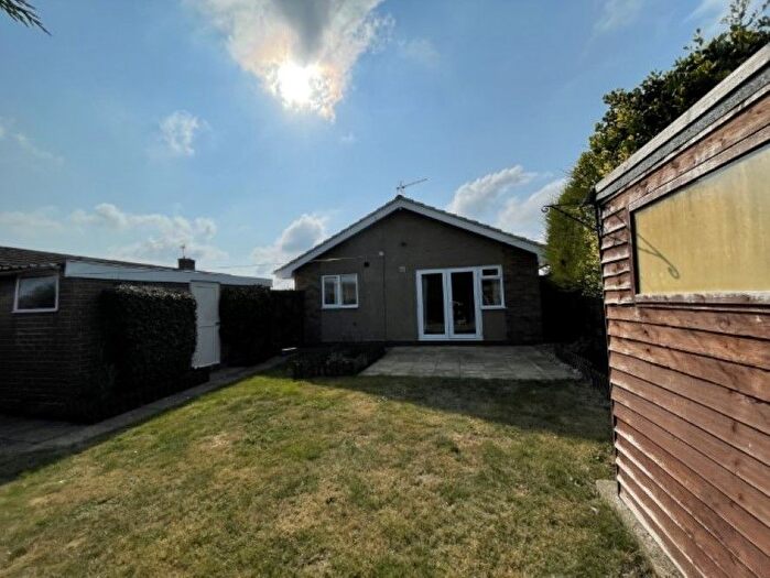 2 Bedroom Detached Bungalow For Sale In Maltings Drive, Harleston, Norfolk, IP20