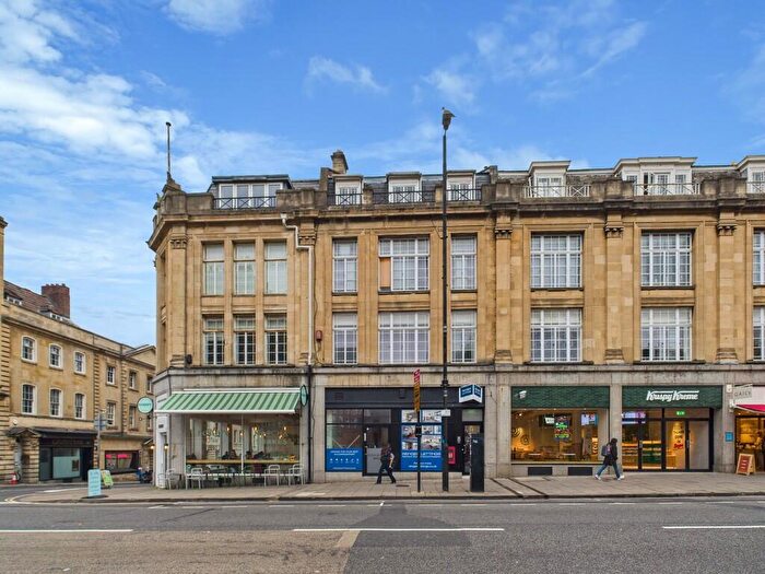 Studio To Rent In College Green, Bristol, BS1