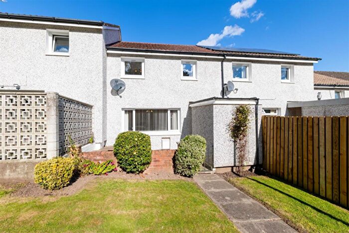 3 Bedroom Terraced House For Sale In Staffa Court, Perth, PH1