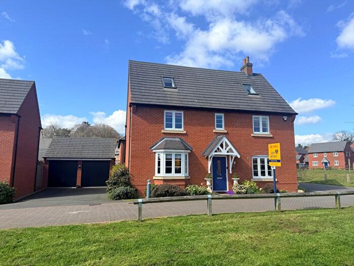 5 Bedroom Detached House For Sale In East Lawn Drive, Doveridge, DE6