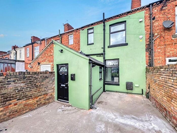 3 Bedroom Terraced House To Rent In Lanton Street, New Herrington, Houghton Le Spring, Tyne And Wear, DH4