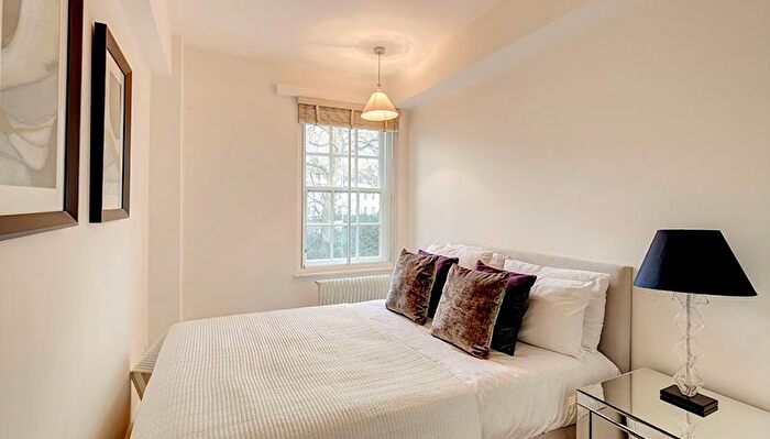 2 Bedroom Flat To Rent In Pelham Court, Fulham Road, London, SW3